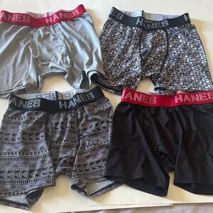 Hanes boys Boxer Briefs in Black, Gray, and Patterned Designs size Large 5 pairs